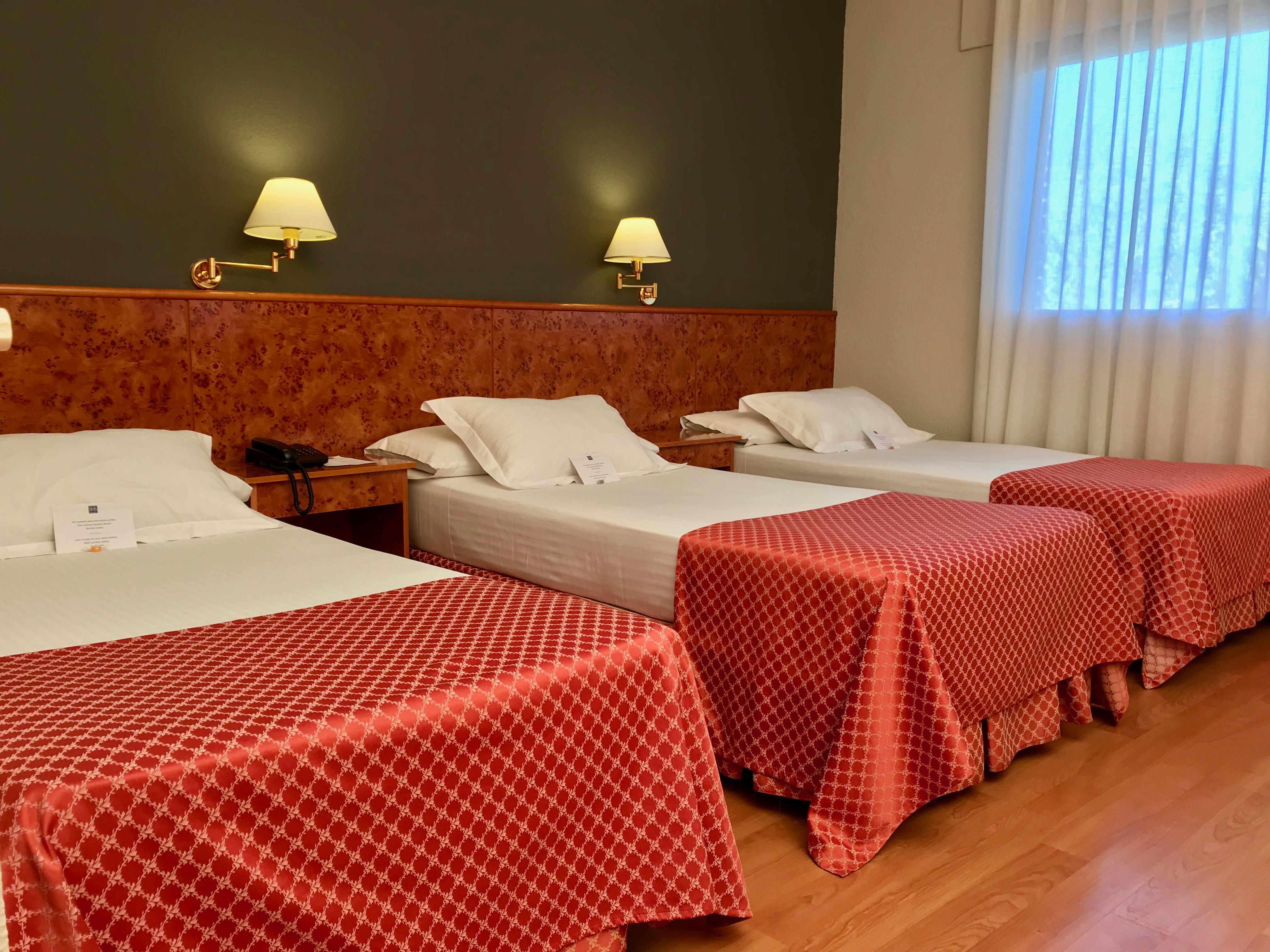 Ap Hotel Madrid Airport Ngoại thất bức ảnh