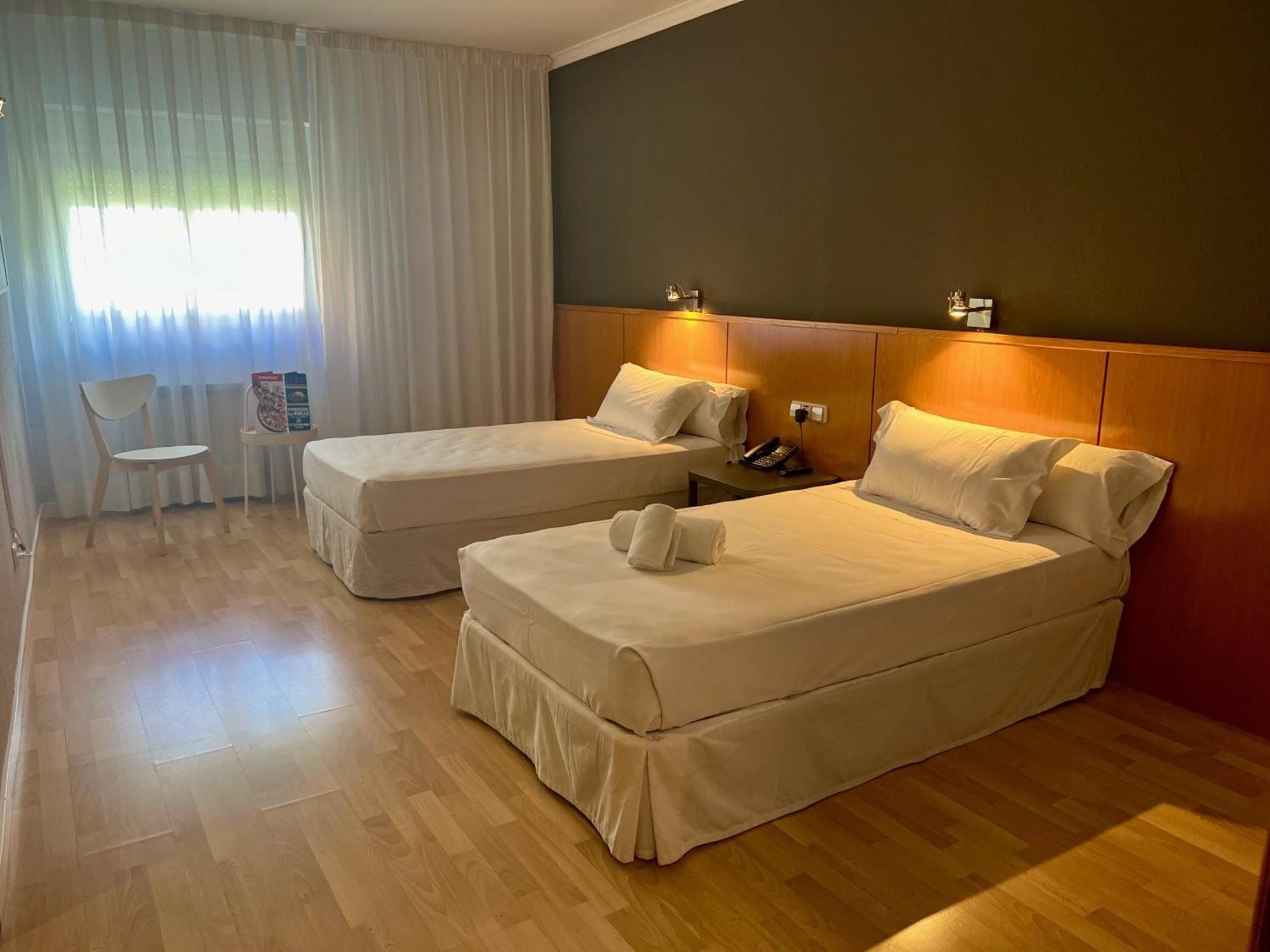 Ap Hotel Madrid Airport Ngoại thất bức ảnh