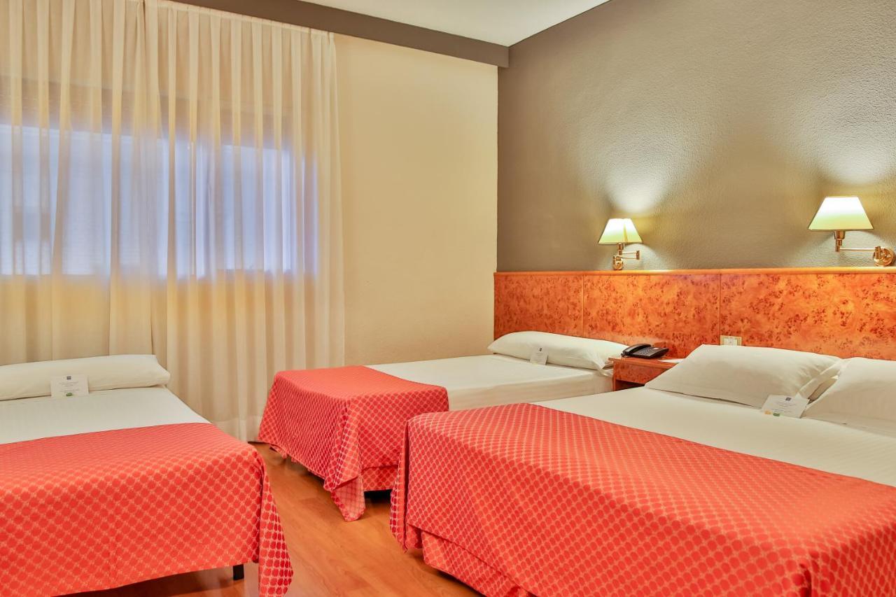 Ap Hotel Madrid Airport Ngoại thất bức ảnh