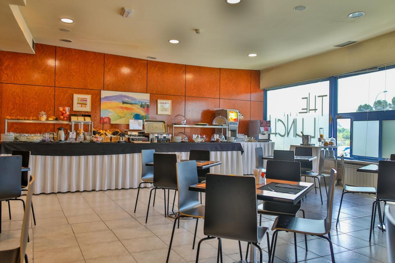 Ap Hotel Madrid Airport Ngoại thất bức ảnh